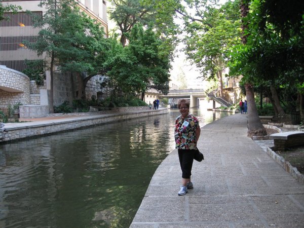 13_Riverwalk_1