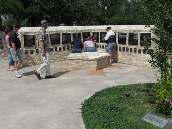 26_Memorial_1